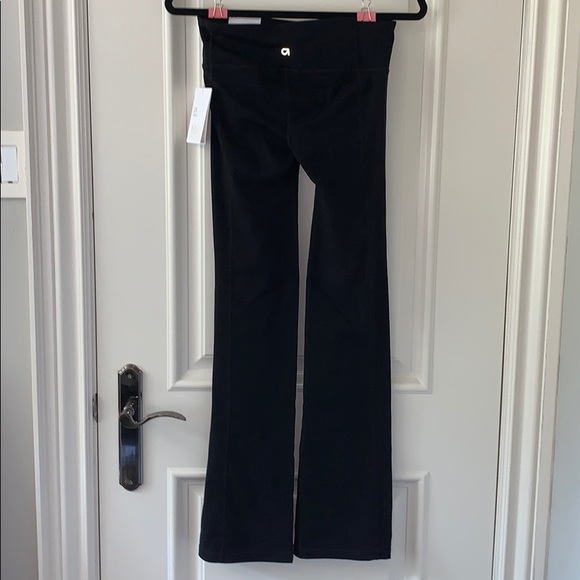 NWT GapFit gDance slim boot pants - Picture 2 of 2